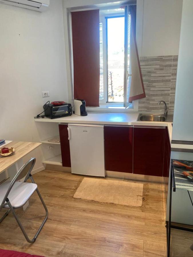 Red Dream Appartement Triëst Buitenkant foto